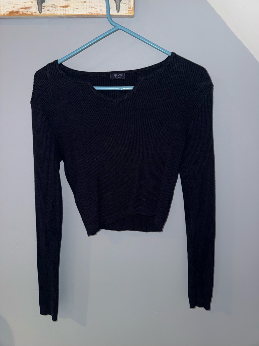 Women’s Navy Ribbed Long-Sleeve Top - Classic Fit